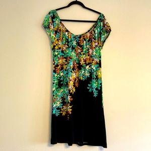 Beautiful floral multicolor stretchy dress